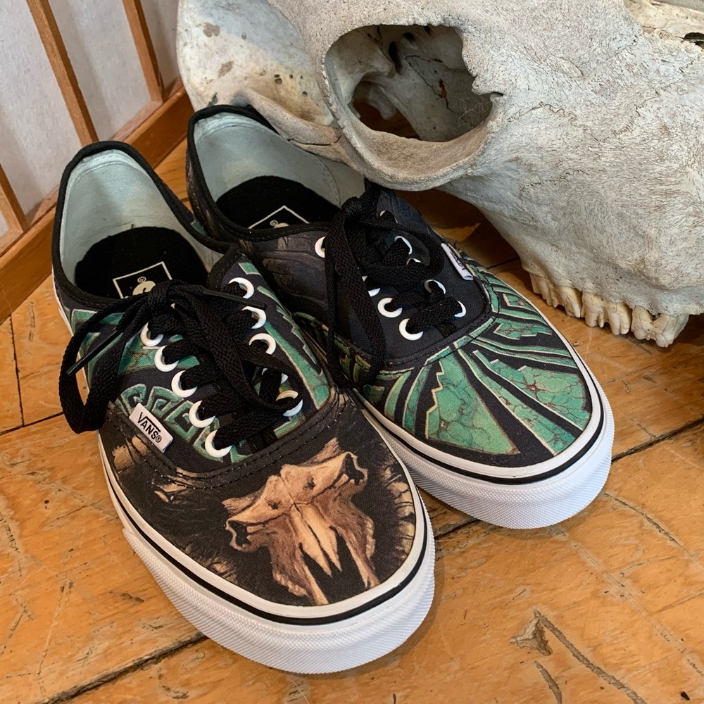 Vans custom culture Aztec bull shoes
